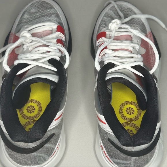 Nike Kyrie 8 ‘University Red White’ - Picture 2 of 5